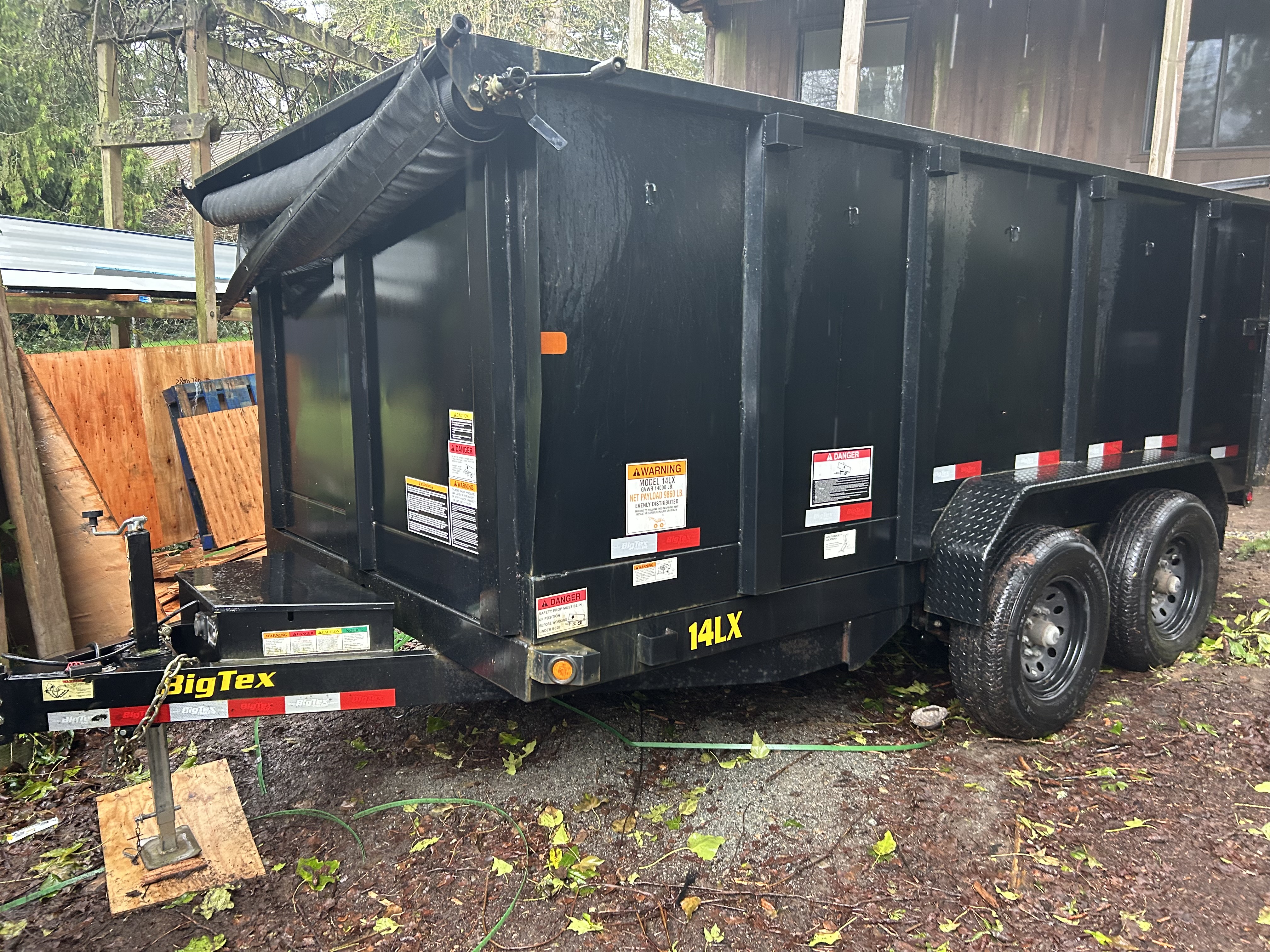 Estate cleanout service